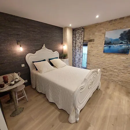 Hotel La Chambrette *